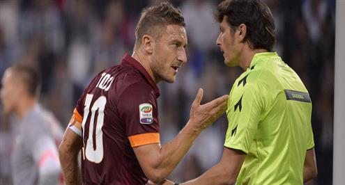 توتي يلمح لفضيحة التلاعب بالنتائج: يوفنتوس فاز بالتحكيم .. هل سنعود لنفس الشكوك؟